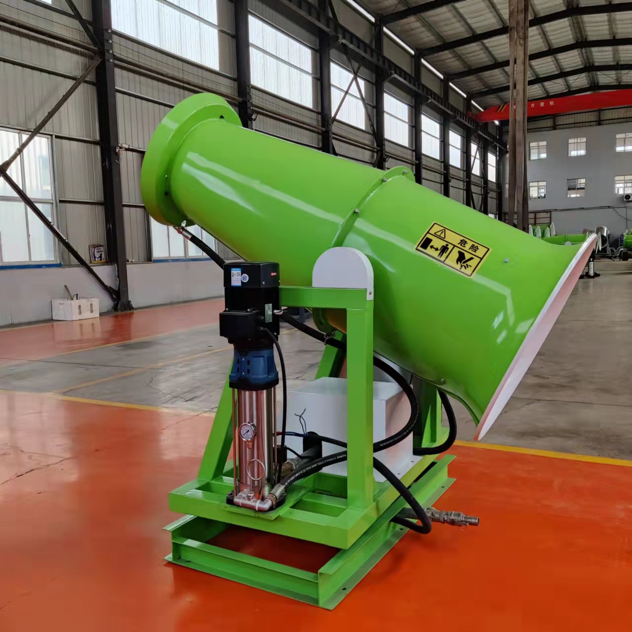 移動(dòng)式除塵風(fēng)送噴霧機